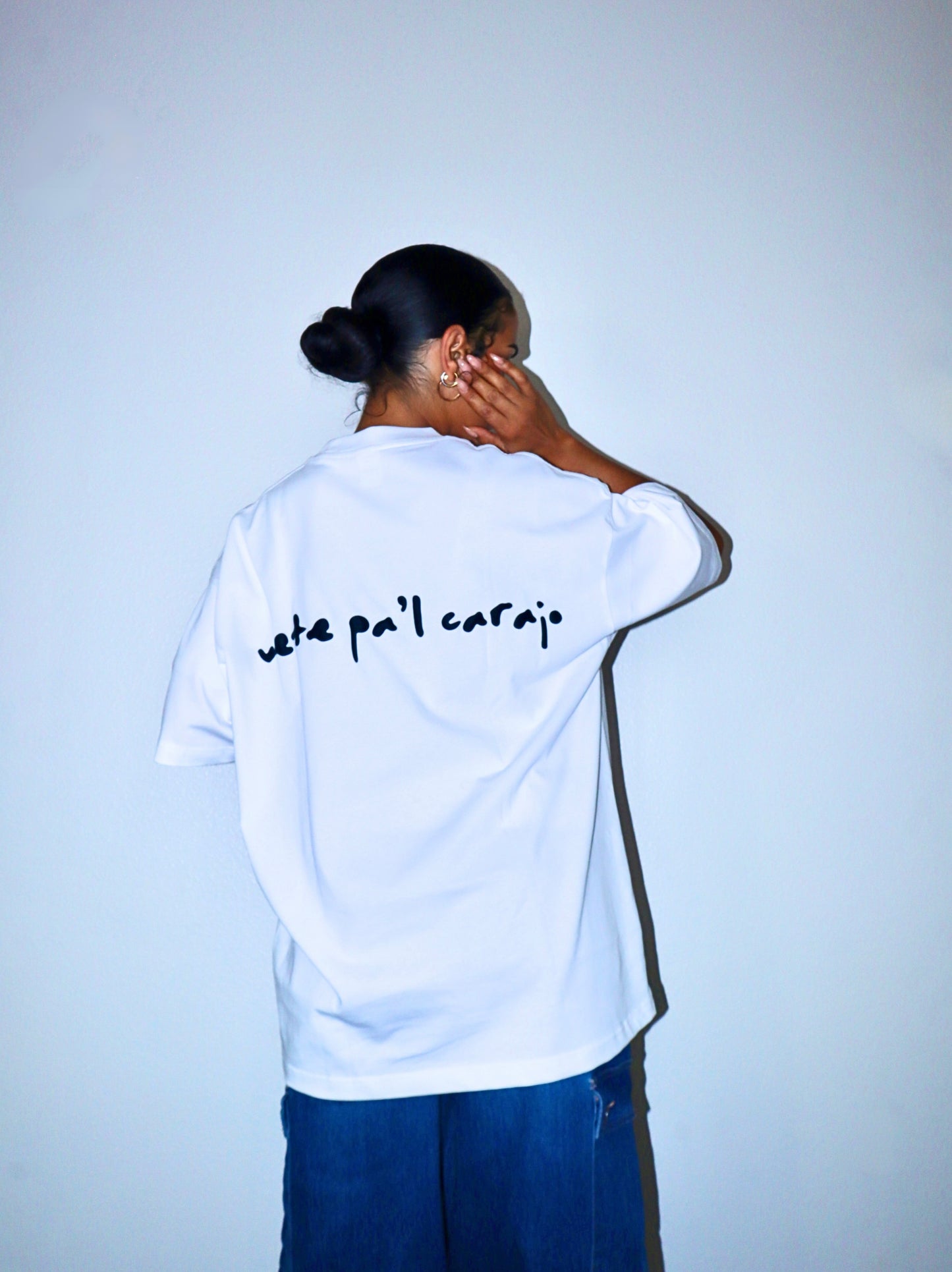 “Un Favor” Tee